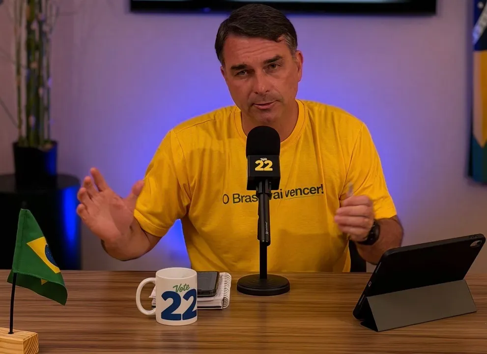 Flávio Bolsonaro supera a Lula y Brasil irá a segunda vuelta presidencial
