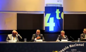 Auditor presenta conclusiones del Coloquio sobre Fiscalización Superior
