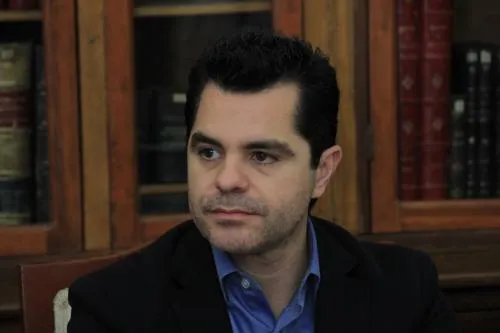 García Almaguer llama a una reconciliación en el Congreso