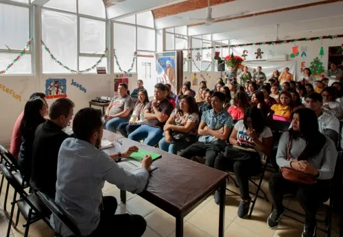 SMDIF promueve inclusión laboral de Jóvenes Construyendo el Futuro