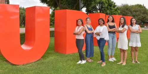 Estudiantes UDLAP presentan carteles en Congreso Internacional de Psicología