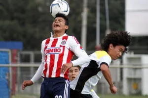Chivas Los Ángeles llena de goles al Unión Acolman