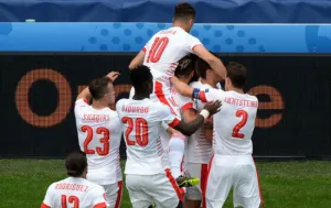 Suiza vence 1-0 a una Albania que por fin se estrenó en Eurocopa
