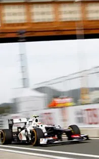 El Checo Pérez tiene problemas técnicos en el GP de Corea