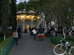 Organismos empresariales y sociales respaldan reordenamiento comercial en Texmelucan