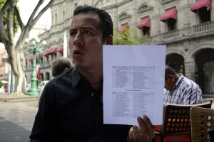 Acusan a líder estatal del PES por abuso de confianza