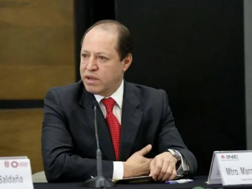 Prepara INE lineamientos para dirigentes de partidos en spots