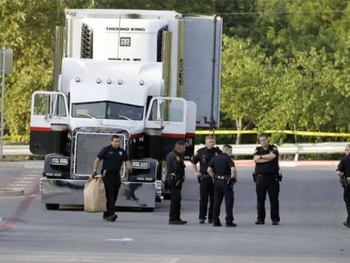 Mexicano se declara culpable por muerte de 10 migrantes en Texas