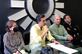 PRD Puebla realizará consulta ciudadana sobre concesión de agua potable: Carlos Martínez Amador