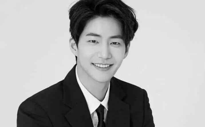 Encuentran sin vida al actor surcoreano Song Jae Rim en su residencia de Seúl