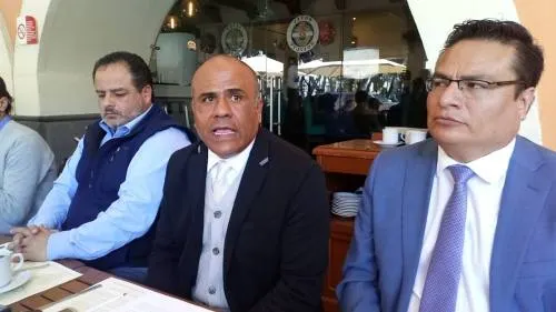 Poblano participa para contender por la Fiscalía General de la República