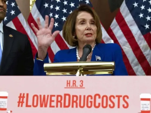 Trump llama “enferma mental” a la líder demócrata Nancy Pelosi