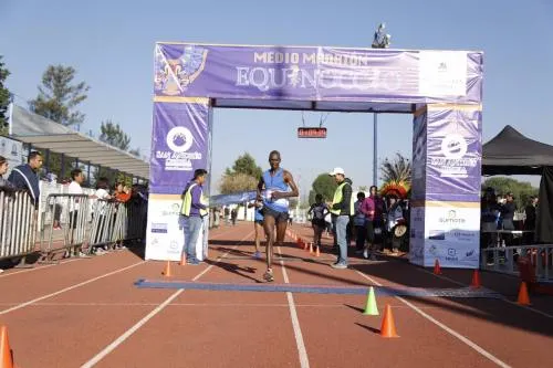 Se celebra Medio Maratón Equinoccio 2018