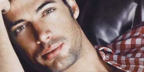 William Levy con supuestas deudas ruega por trabajo en Televisa