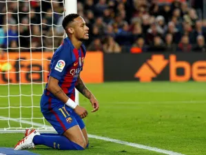 Barcelona pierde brillo sin Messi; empata con Málaga