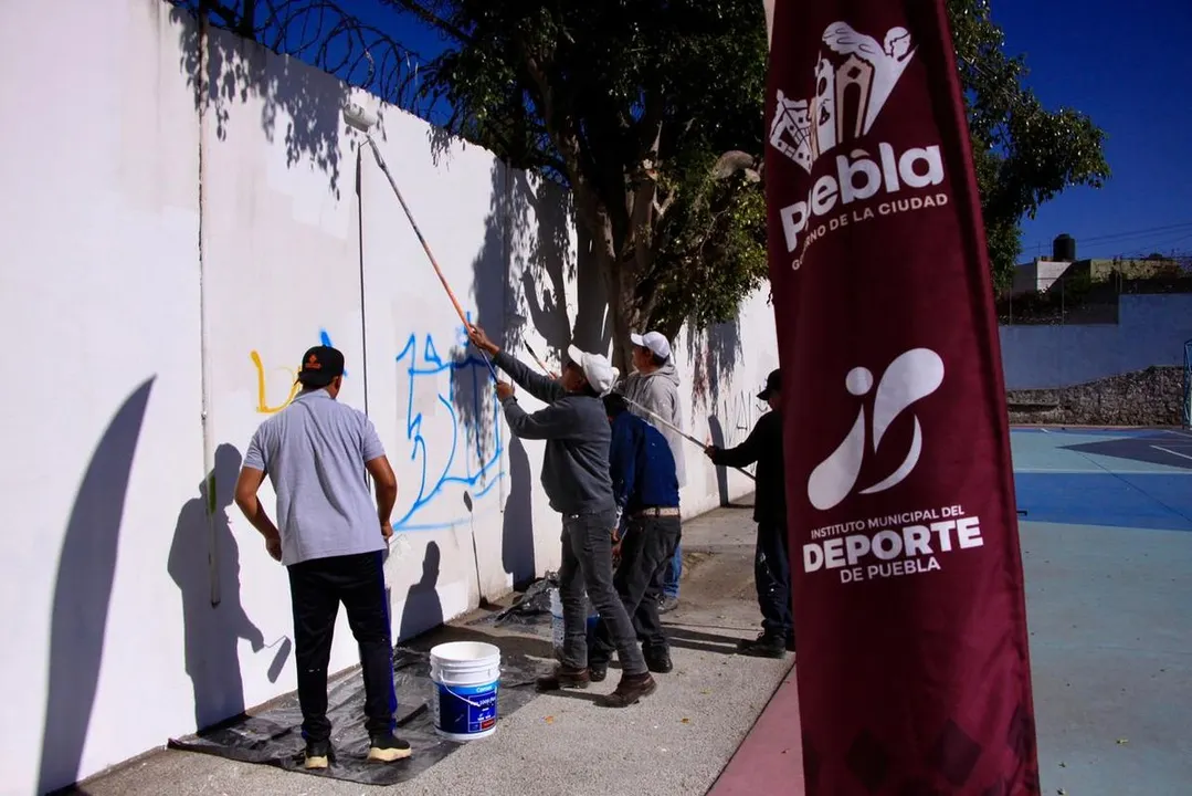 Ayto Pue Jornada Pintura Cancha Usos Multiples La Maria