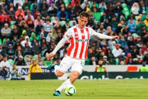 Con gol de último minuto, Necaxa vence 2-1 a Santos