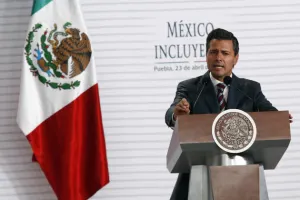 EPN anuncia en Puebla que buscará que reforma financiera incluya ideas de oposición
