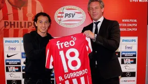 Andrés Guardado ya es parte del PSV holandés