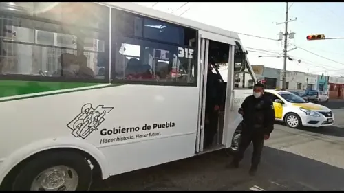Hieren a pasajero durante asalto a ruta Boulevard-CU en la colonia Santa María