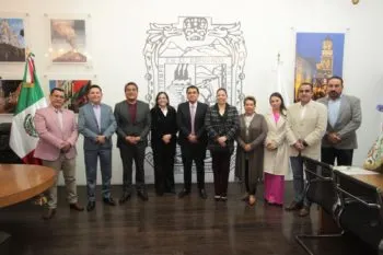 Secretario de Administración comparece ante Comisión del Congreso de Puebla