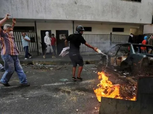Venezuela acusa a EU de instigar un golpe de Estado
