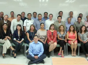 Emotivo encuentro de egresados de Economía en la UDLAP