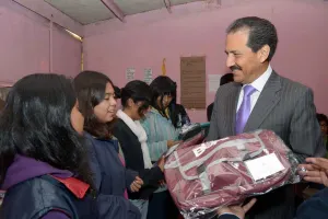 Alfabetizadores BUAP, orgullo de la institución y ejemplo a los universitarios