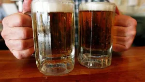 Por lluvias en EEUU cerveza aumentará costos en 2015
