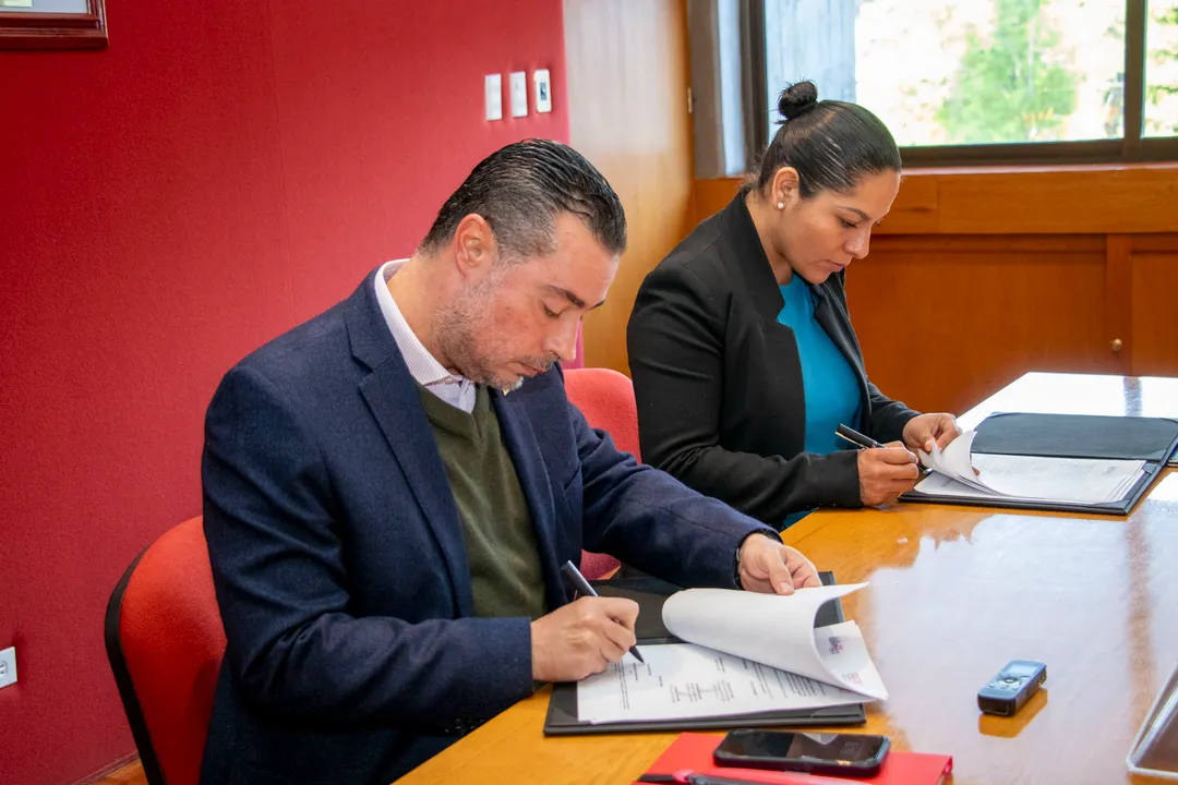 Ibero Puebla estrecha lazos con el Ayuntamiento de San Andrés Cholula