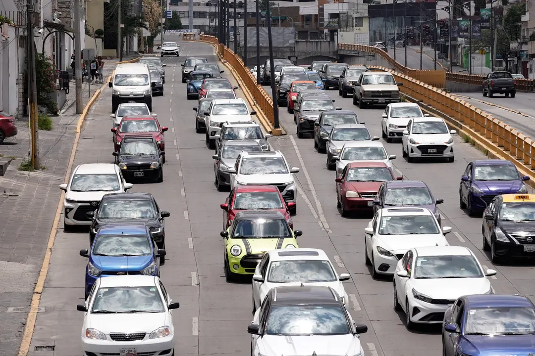 ¿Cuánto cuesta tener un automóvil en México? El gasto anual que enfrentan los hogares