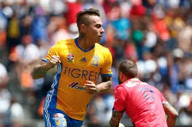 Tigres ruge en la Angelopolis al vencer 2-0 a Puebla