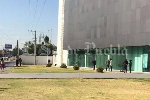 Trasladan a penal de San Miguel a responsables de balacera en Zavaleta