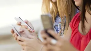 Los problemas de poner un punto al final de tus mensajes de texto o WhastApp