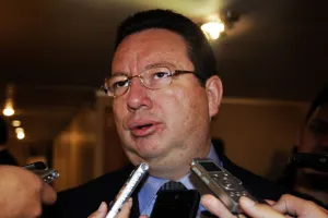 Poco probable ampliación de la minigubernatura: Castañón