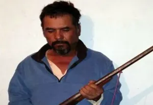 Estatales detienen a persona con escopeta sin licencia
