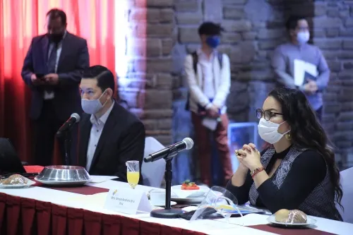 Define turismo estrategias con Vive Puebla para la reactivación del sector