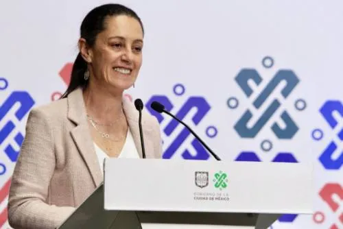 Sheinbaum atiende a 2 mil 556 personas en audiencias públicas