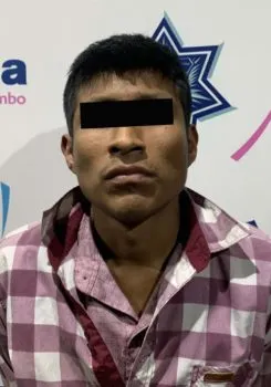 Policía Municipal de Puebla detiene a dos hombres por robo a pasajeros de la ruta remanente