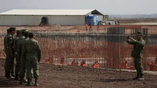 Ejército habría desviado a empresas fantasma más de 2 mmdp