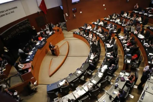 Senado aprueba transitorio para licencias a padres de niños con cáncer