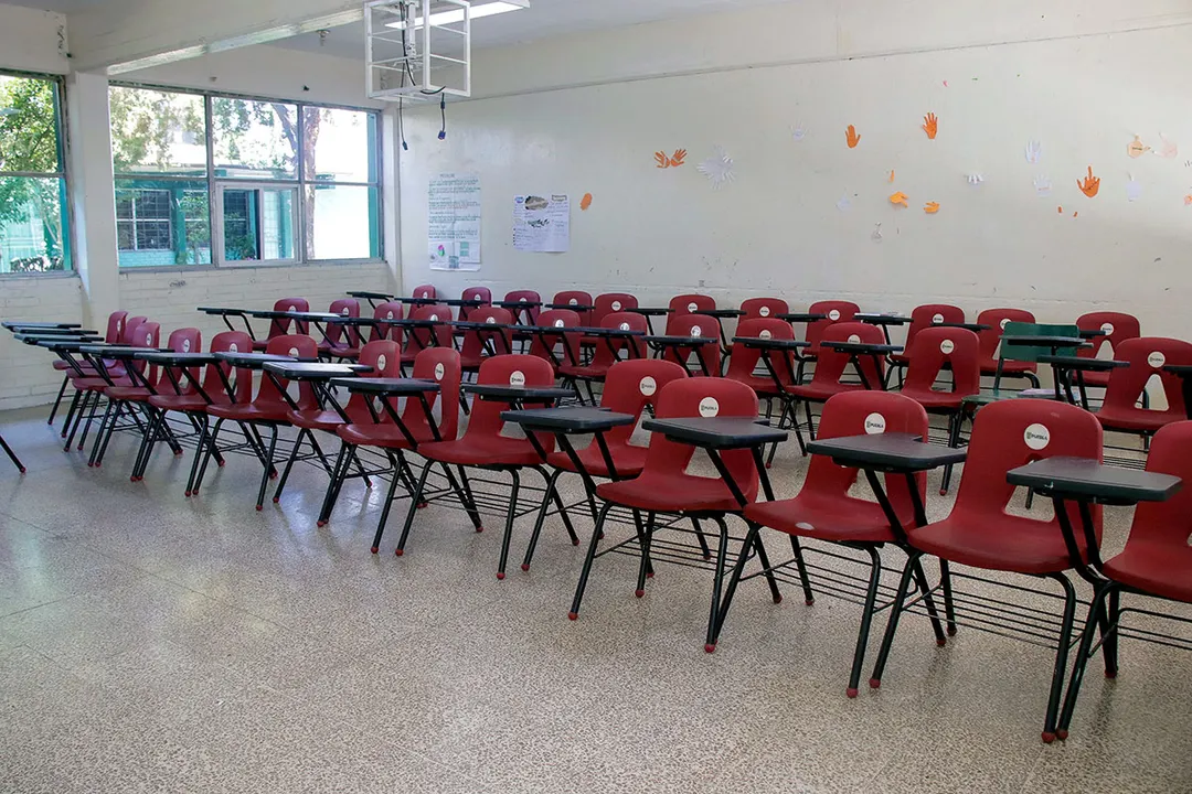 Clases Salon De Escuela