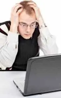 Viendo una película porno descubre que la actriz es su esposa