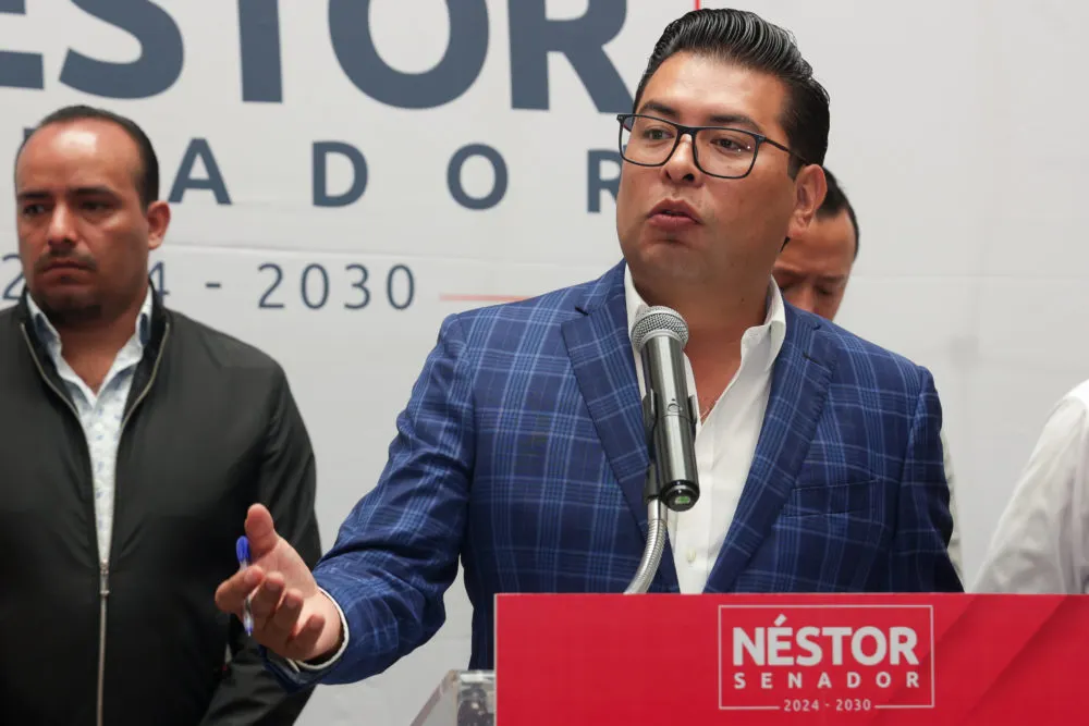 Néstor Camarillo no descarta reelegirse como dirigente estatal del PRI
