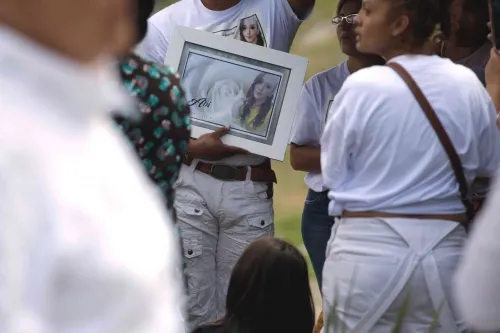 Con mariachi y muestras de cariño despiden a Abigail; hija le escribe emotiva carta