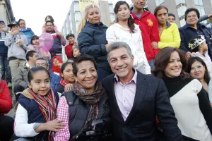 Agradece Gali a poblanos que lo posicionen al frente de encuestas