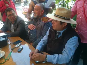 MAS avala que alcalde de Cholula comparezca ante el Congreso