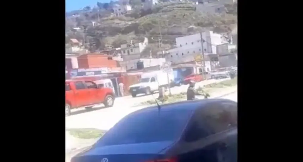 Sujetos armados desatan balacera en San Cristóbal de las Casas, Chiapas