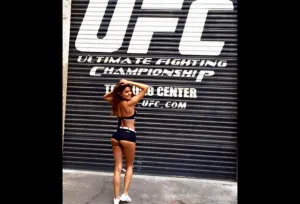Isabela Amado, la colombiana que con su belleza causa sensación en la UFC