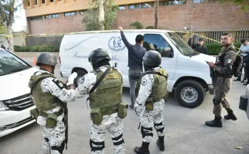 Dictan prisión preventiva a abuelo de autor de tiroteo en escuela de Torreón